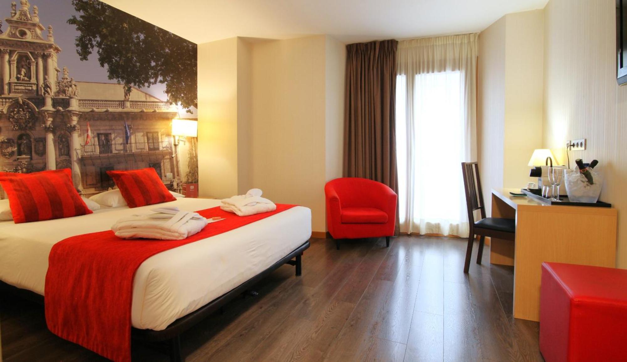 Ele Enara Boutique Hotel Вальядолид Экстерьер фото